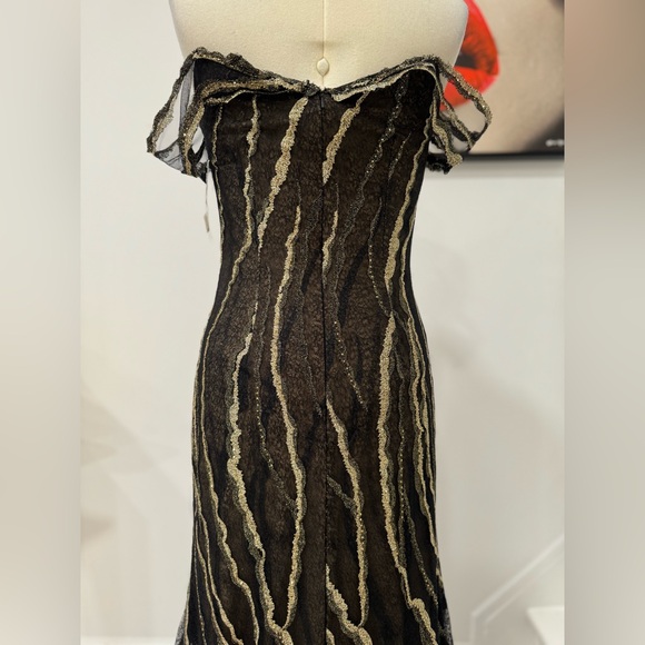 Rene Ruiz Collection Metallic Off-the-shoulder Gown Maxi Dress - Picture 11 of 11